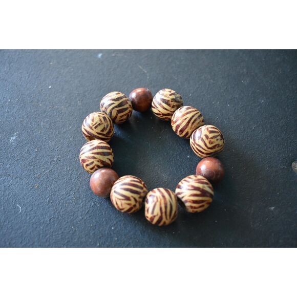 Artisan Hand-Painted Wood Bead Bracelet | Earthy Boho Chic (7") - Picture 6 of 8